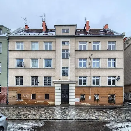 Apartment Bright By The Park & The River