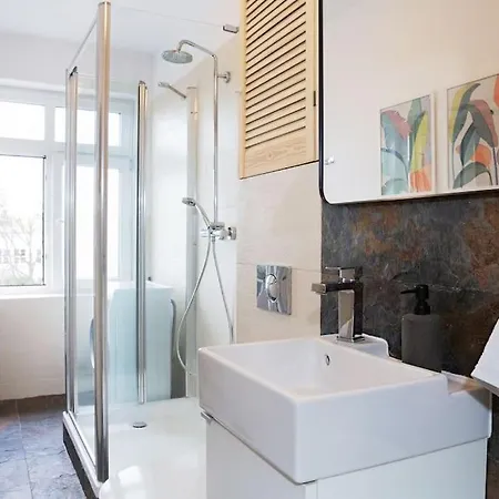 Bright By The Park & The River Apartment Wroclaw